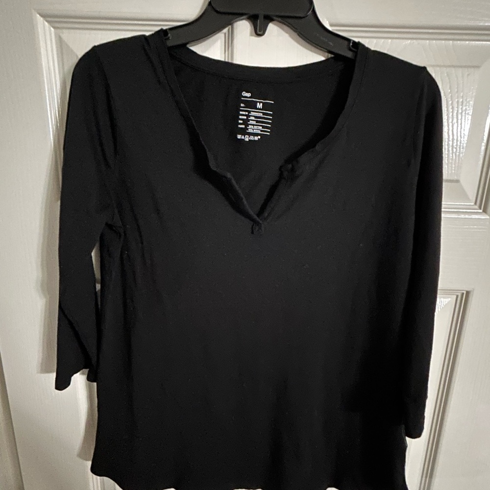 GAP bundle of 8 tops